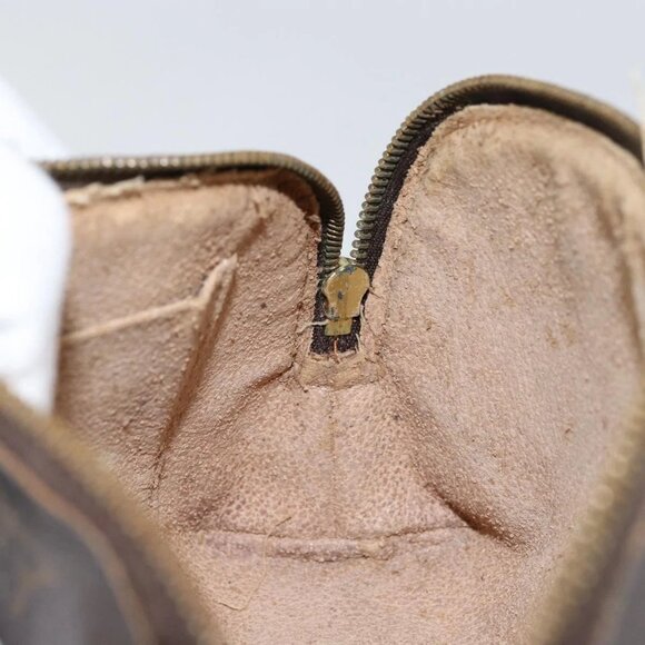 LOUIS VUITTON Monogram Pochette Cosmetic PM Cosmetic Pouch M47515 LV Auth 148054 - Picture 13 of 16